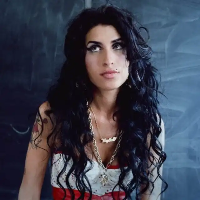 AMY WINEHOUSE