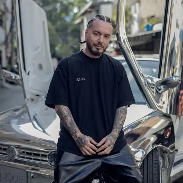 J Balvin